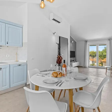 아파트 Paliska 풀라