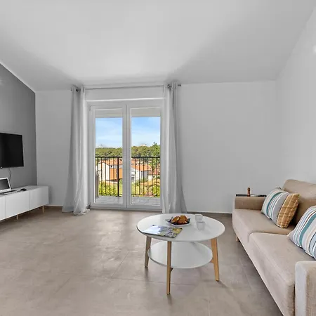 Appartement Paliska *